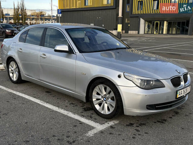 Сірий БМВ 5 Серія, об'ємом двигуна 2 л та пробігом 153 тис. км за 8000 $, фото 5 на Automoto.ua