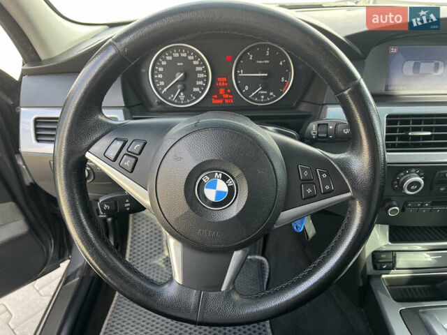 БМВ 5 Серия 2009 в Виннице на Automoto.ua Серый БМВ 5 Серия, объемом двигателя 2 л и пробегом 205 тыс. км за 11700 $, фото 21 на Automoto.ua