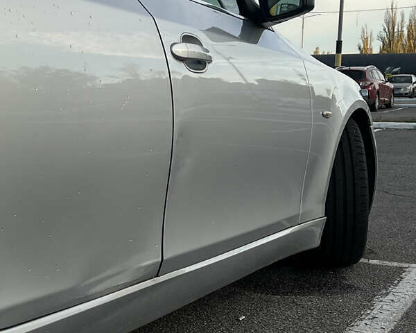 Сірий БМВ 5 Серія, об'ємом двигуна 2 л та пробігом 153 тис. км за 8000 $, фото 16 на Automoto.ua