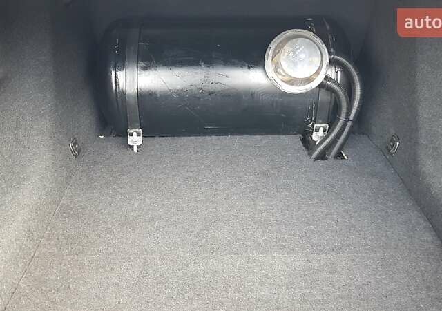 Сірий БМВ 5 Серія, об'ємом двигуна 3 л та пробігом 316 тис. км за 10400 $, фото 1 на Automoto.ua