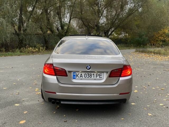 Серый БМВ 5 Серия, объемом двигателя 3 л и пробегом 320 тыс. км за 12500 $, фото 5 на Automoto.ua