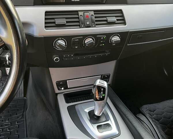 Сірий БМВ 5 Серія, об'ємом двигуна 2 л та пробігом 369 тис. км за 11000 $, фото 17 на Automoto.ua