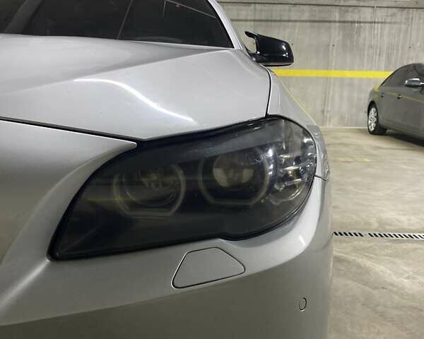 Серый БМВ 5 Серия, объемом двигателя 3 л и пробегом 165 тыс. км за 15500 $, фото 8 на Automoto.ua