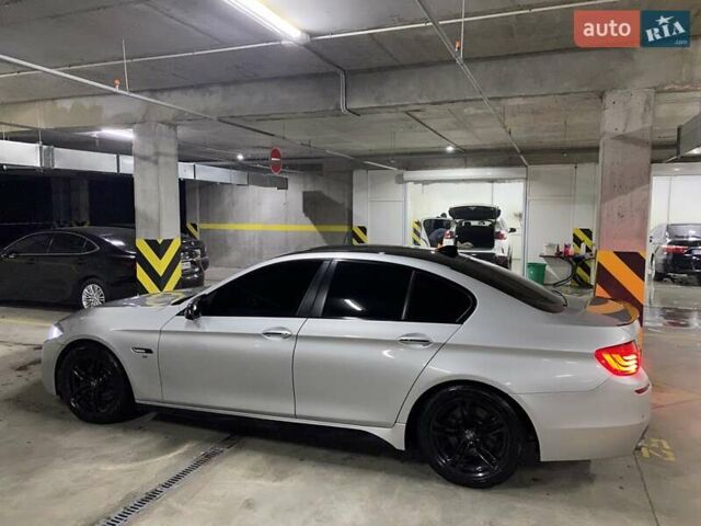 Серый БМВ 5 Серия, объемом двигателя 3 л и пробегом 165 тыс. км за 15500 $, фото 6 на Automoto.ua