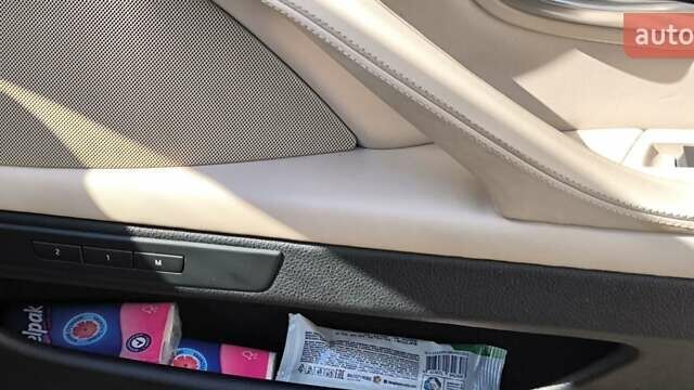 БМВ 5 Серия 2010 в Киеве на Automoto.ua Серый БМВ 5 Серия, объемом двигателя 3.5 л и пробегом 138 тыс. км за 25500 $, фото 30 на Automoto.ua