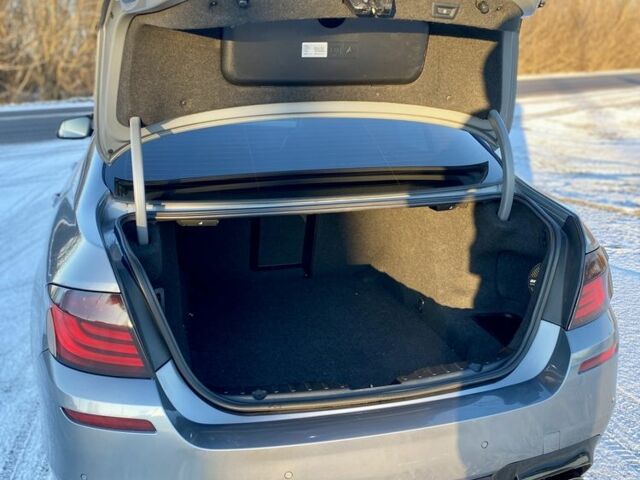 Серый БМВ 5 Серия, объемом двигателя 3 л и пробегом 240 тыс. км за 16200 $, фото 14 на Automoto.ua