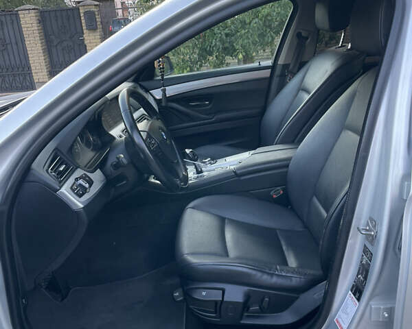 Серый БМВ 5 Серия, объемом двигателя 2.99 л и пробегом 213 тыс. км за 17800 $, фото 26 на Automoto.ua