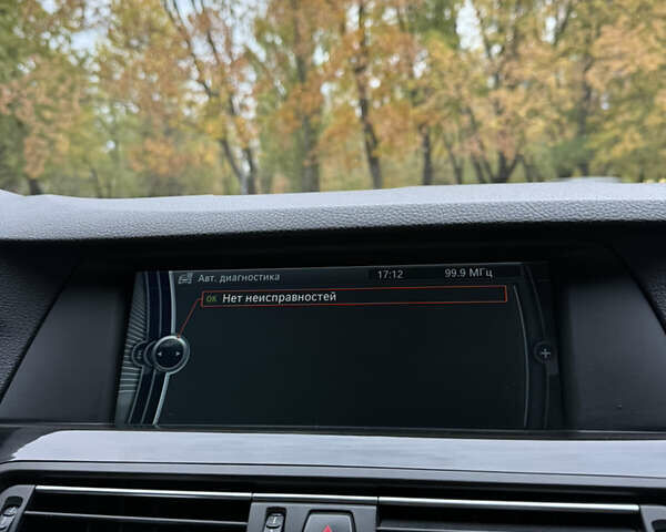 Серый БМВ 5 Серия, объемом двигателя 2.99 л и пробегом 371 тыс. км за 16400 $, фото 14 на Automoto.ua