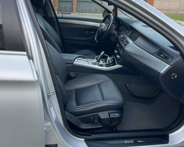 Серый БМВ 5 Серия, объемом двигателя 2.99 л и пробегом 213 тыс. км за 17800 $, фото 34 на Automoto.ua