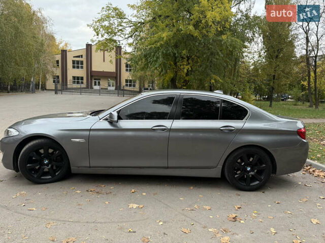 Серый БМВ 5 Серия, объемом двигателя 2.99 л и пробегом 371 тыс. км за 16400 $, фото 2 на Automoto.ua