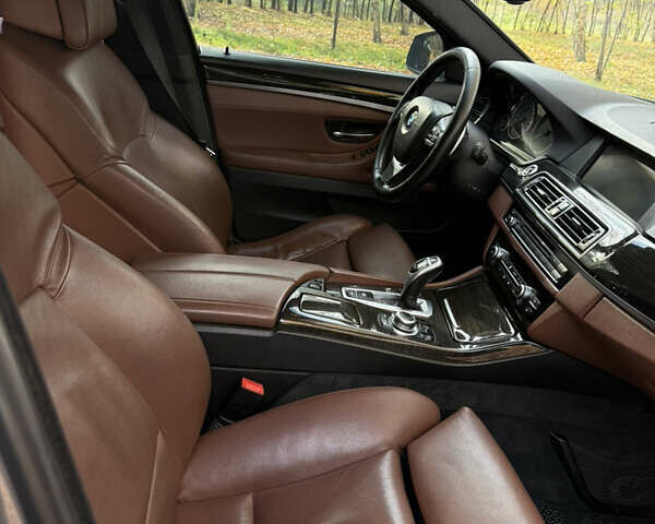 Серый БМВ 5 Серия, объемом двигателя 2.99 л и пробегом 371 тыс. км за 15800 $, фото 11 на Automoto.ua