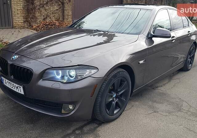 Сірий БМВ 5 Серія, об'ємом двигуна 3 л та пробігом 316 тис. км за 10400 $, фото 8 на Automoto.ua