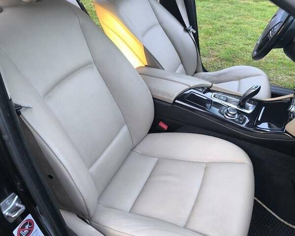 Серый БМВ 5 Серия, объемом двигателя 2 л и пробегом 310 тыс. км за 13600 $, фото 9 на Automoto.ua