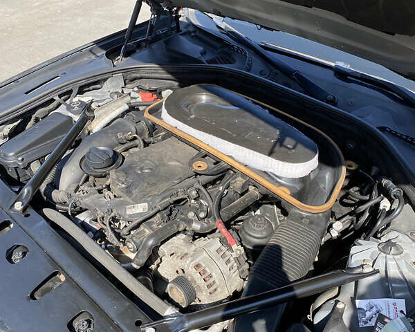 Серый БМВ 5 Серия, объемом двигателя 2.99 л и пробегом 363 тыс. км за 15500 $, фото 10 на Automoto.ua