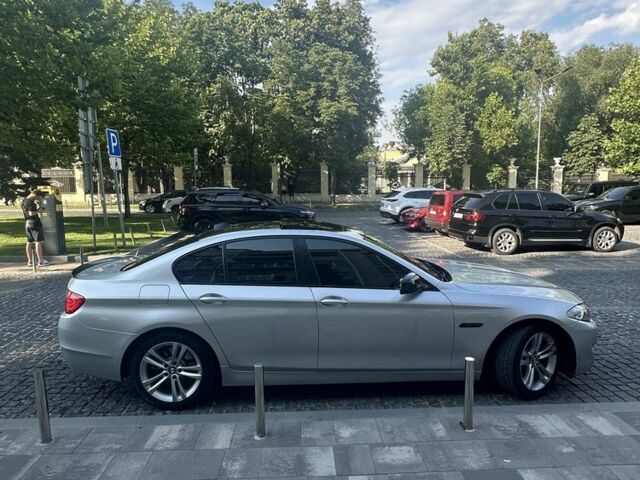 Серый БМВ 5 Серия, объемом двигателя 2 л и пробегом 300 тыс. км за 12600 $, фото 3 на Automoto.ua