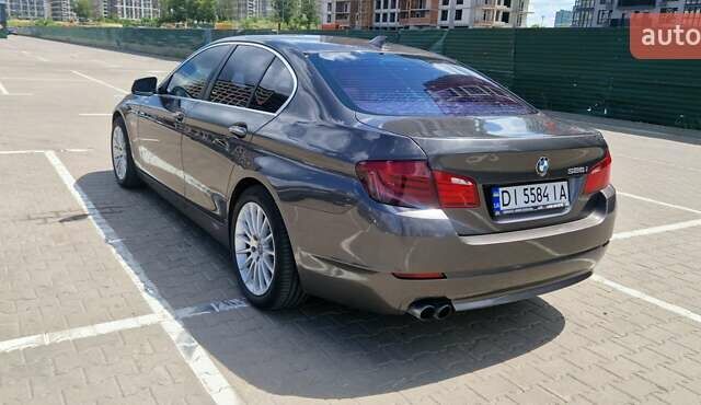 Сірий БМВ 5 Серія, об'ємом двигуна 3 л та пробігом 189 тис. км за 13100 $, фото 4 на Automoto.ua