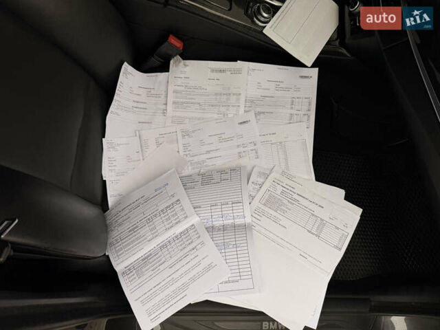 Серый БМВ 5 Серия, объемом двигателя 2.5 л и пробегом 270 тыс. км за 11800 $, фото 30 на Automoto.ua