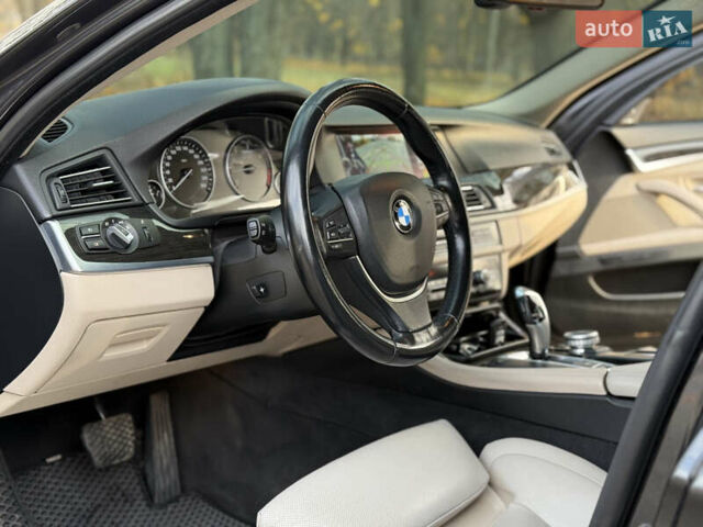 Серый БМВ 5 Серия, объемом двигателя 2.99 л и пробегом 207 тыс. км за 18000 $, фото 9 на Automoto.ua