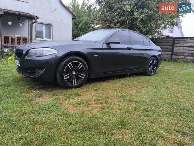 Сірий БМВ 5 Серія, об'ємом двигуна 2 л та пробігом 310 тис. км за 13100 $, фото 4 на Automoto.ua