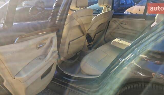 Сірий БМВ 5 Серія, об'ємом двигуна 3 л та пробігом 189 тис. км за 13100 $, фото 9 на Automoto.ua