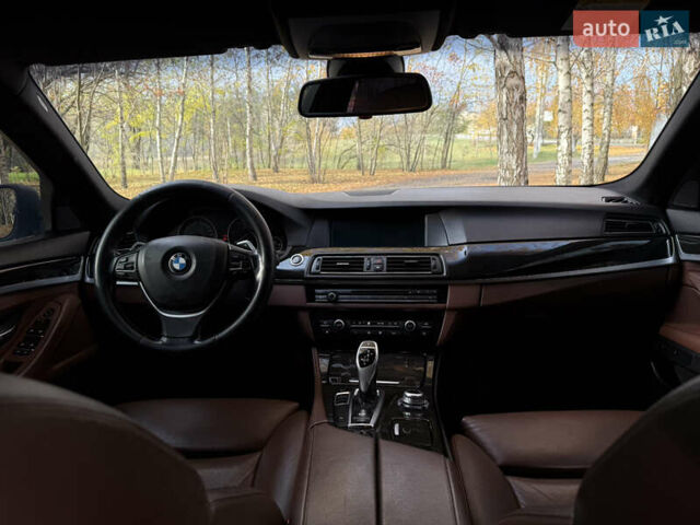 Серый БМВ 5 Серия, объемом двигателя 2.99 л и пробегом 371 тыс. км за 15800 $, фото 9 на Automoto.ua