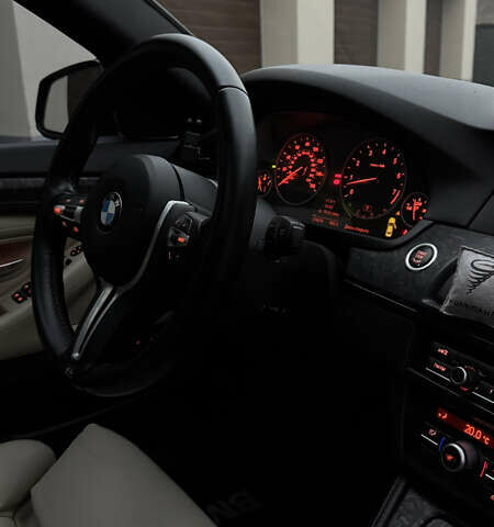 Сірий БМВ 5 Серія, об'ємом двигуна 3 л та пробігом 215 тис. км за 12500 $, фото 19 на Automoto.ua