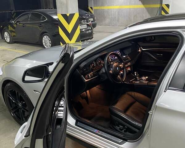 Серый БМВ 5 Серия, объемом двигателя 3 л и пробегом 165 тыс. км за 15500 $, фото 17 на Automoto.ua