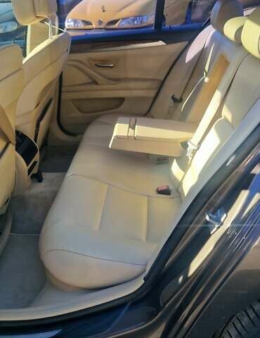 Сірий БМВ 5 Серія, об'ємом двигуна 3 л та пробігом 189 тис. км за 13100 $, фото 11 на Automoto.ua