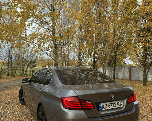 Серый БМВ 5 Серия, объемом двигателя 2.99 л и пробегом 371 тыс. км за 15800 $, фото 8 на Automoto.ua