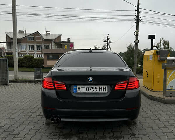Серый БМВ 5 Серия, объемом двигателя 2.99 л и пробегом 313 тыс. км за 14700 $, фото 4 на Automoto.ua