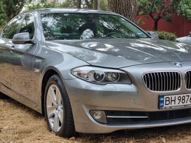 Сірий БМВ 5 Серія, об'ємом двигуна 3 л та пробігом 160 тис. км за 12500 $, фото 1 на Automoto.ua