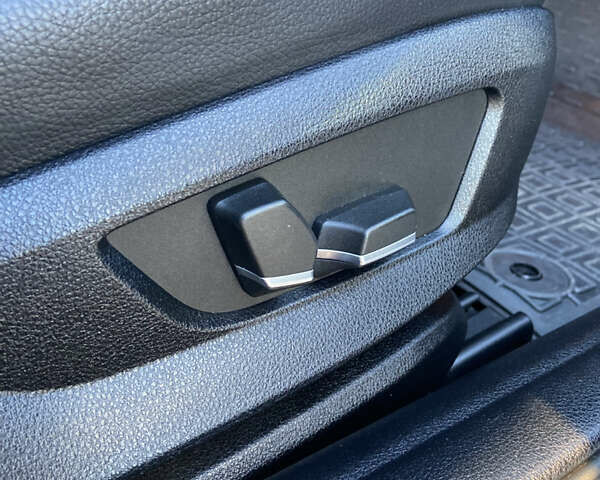 Сірий БМВ 5 Серія, об'ємом двигуна 2.99 л та пробігом 281 тис. км за 11800 $, фото 15 на Automoto.ua