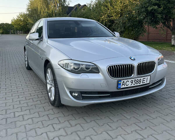 Серый БМВ 5 Серия, объемом двигателя 2.99 л и пробегом 213 тыс. км за 17800 $, фото 3 на Automoto.ua