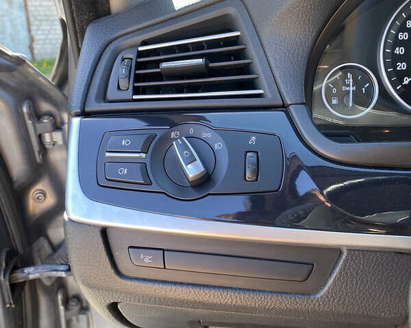 Серый БМВ 5 Серия, объемом двигателя 2.99 л и пробегом 363 тыс. км за 15500 $, фото 21 на Automoto.ua