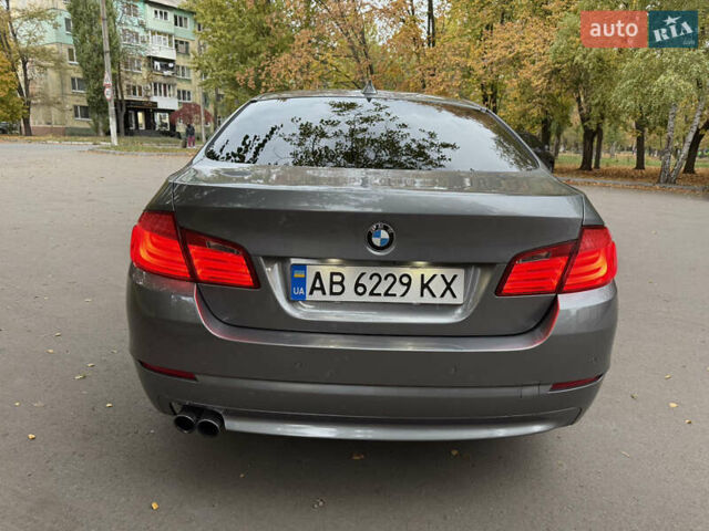 Серый БМВ 5 Серия, объемом двигателя 2.99 л и пробегом 371 тыс. км за 16400 $, фото 6 на Automoto.ua