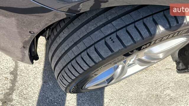 БМВ 5 Серия 2010 в Киеве на Automoto.ua Серый БМВ 5 Серия, объемом двигателя 3.5 л и пробегом 138 тыс. км за 25500 $, фото 12 на Automoto.ua