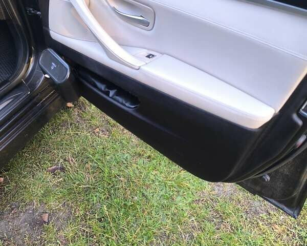 Серый БМВ 5 Серия, объемом двигателя 2 л и пробегом 310 тыс. км за 13600 $, фото 11 на Automoto.ua