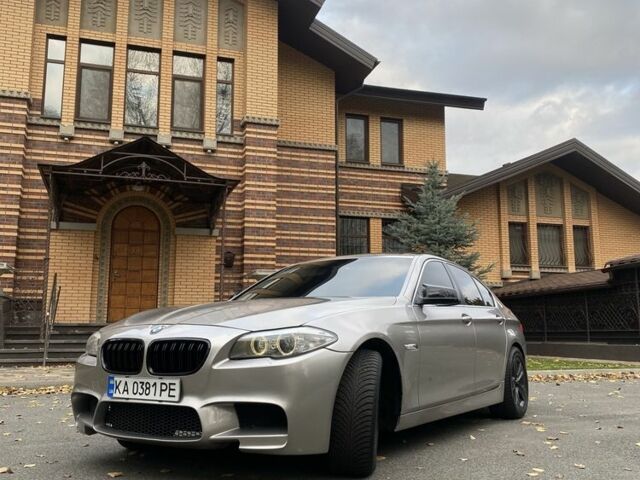 Серый БМВ 5 Серия, объемом двигателя 3 л и пробегом 320 тыс. км за 12500 $, фото 16 на Automoto.ua