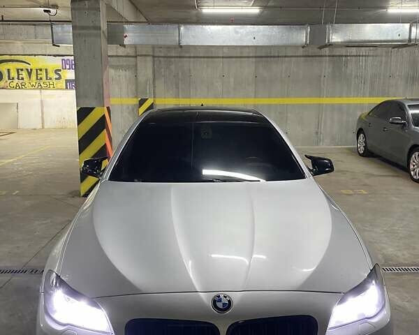 Серый БМВ 5 Серия, объемом двигателя 3 л и пробегом 165 тыс. км за 15500 $, фото 9 на Automoto.ua