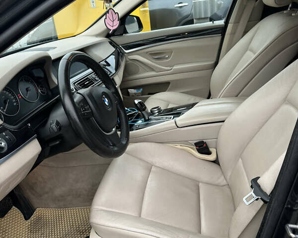 Серый БМВ 5 Серия, объемом двигателя 2.99 л и пробегом 313 тыс. км за 14700 $, фото 7 на Automoto.ua