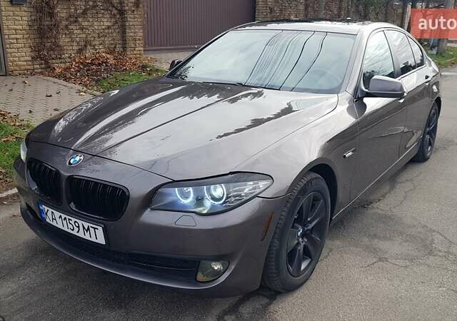 Сірий БМВ 5 Серія, об'ємом двигуна 3 л та пробігом 316 тис. км за 10400 $, фото 6 на Automoto.ua