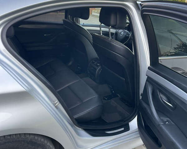 Серый БМВ 5 Серия, объемом двигателя 2.99 л и пробегом 213 тыс. км за 17800 $, фото 38 на Automoto.ua