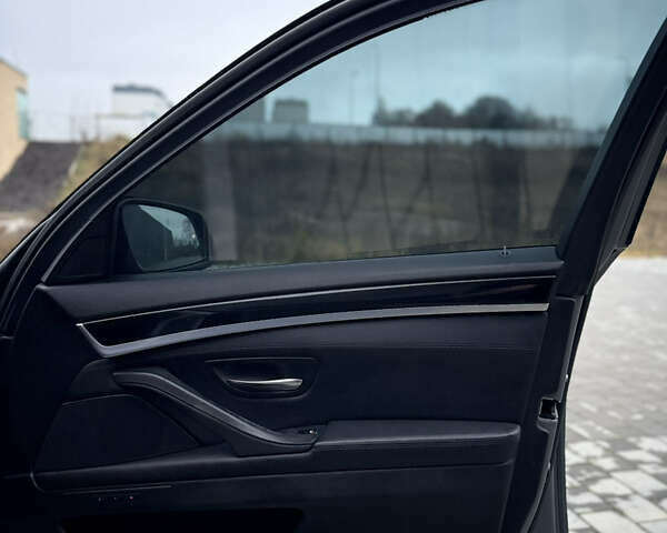 Серый БМВ 5 Серия, объемом двигателя 2.99 л и пробегом 240 тыс. км за 14900 $, фото 38 на Automoto.ua