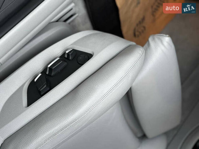 Серый БМВ 5 Серия, объемом двигателя 3 л и пробегом 150 тыс. км за 11999 $, фото 13 на Automoto.ua