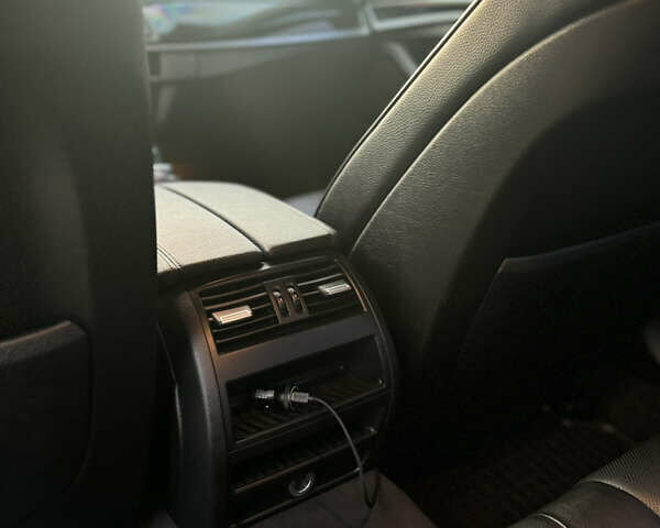 Серый БМВ 5 Серия, объемом двигателя 2.99 л и пробегом 360 тыс. км за 16900 $, фото 34 на Automoto.ua