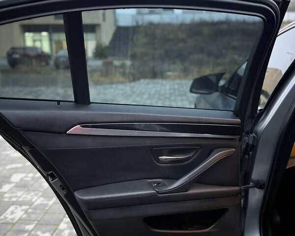 Серый БМВ 5 Серия, объемом двигателя 2.99 л и пробегом 240 тыс. км за 14900 $, фото 47 на Automoto.ua