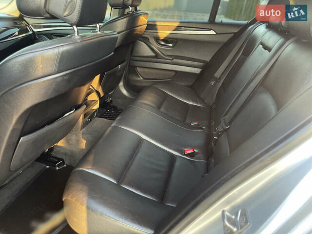 Сірий БМВ 5 Серія, об'ємом двигуна 2 л та пробігом 250 тис. км за 15300 $, фото 11 на Automoto.ua