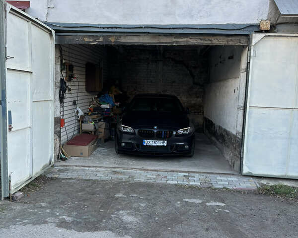 Серый БМВ 5 Серия, объемом двигателя 3 л и пробегом 272 тыс. км за 17000 $, фото 17 на Automoto.ua