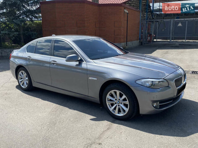 Сірий БМВ 5 Серія, об'ємом двигуна 3 л та пробігом 316 тис. км за 14700 $, фото 10 на Automoto.ua