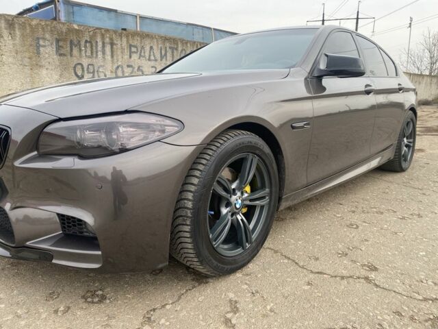 Сірий БМВ 5 Серія, об'ємом двигуна 3 л та пробігом 210 тис. км за 14500 $, фото 1 на Automoto.ua
